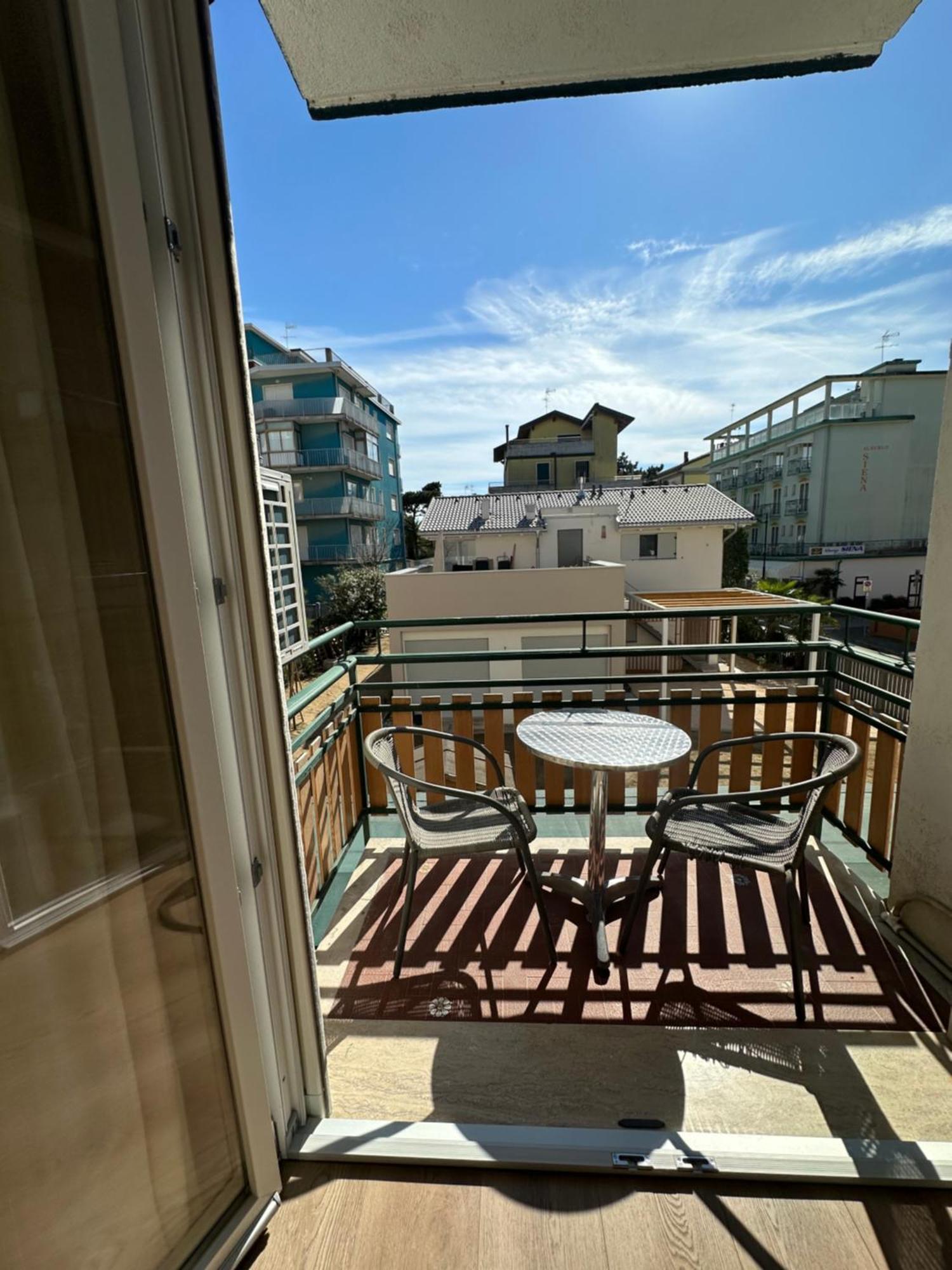 Apartamento Residenza Mazzanti - Agenzia Cocal Caorle Exterior foto